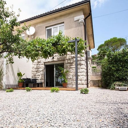 Apartment Sofia غييكا المظهر الخارجي الصورة